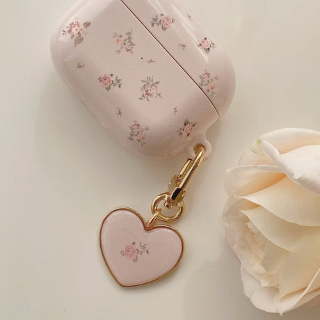 Elegant Handcrafted Rose Keyring - Floral Epoxy Design