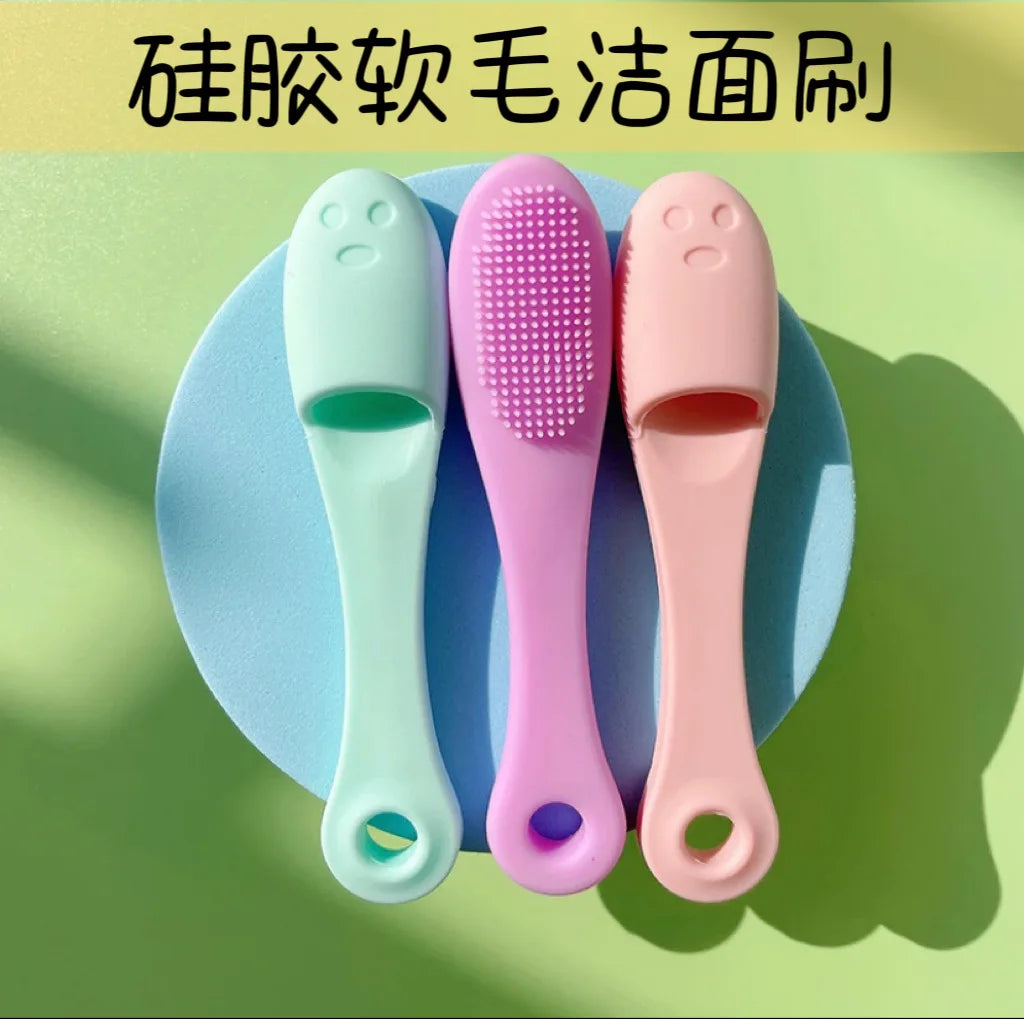 Soft Pet Finger Brush: Multi-Purpose Toothbrush for Dog and Cat Grooming