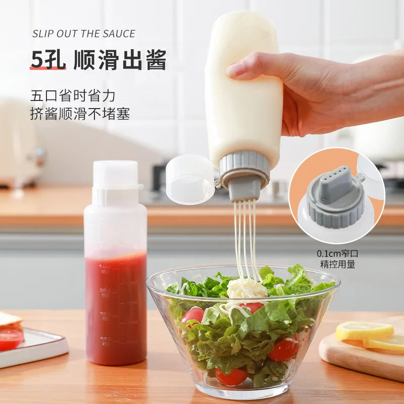 Portable Tomato Ketchup Squeeze Bottle for On-the-Go Flavor